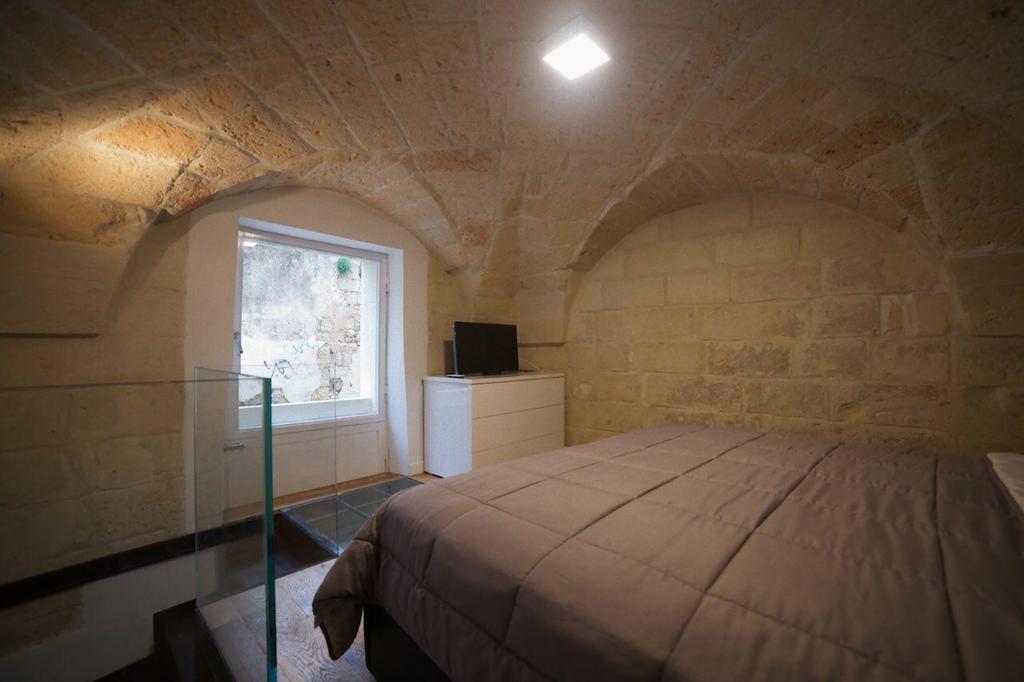 Suite Del Teatro Romano Lecce Exterior photo